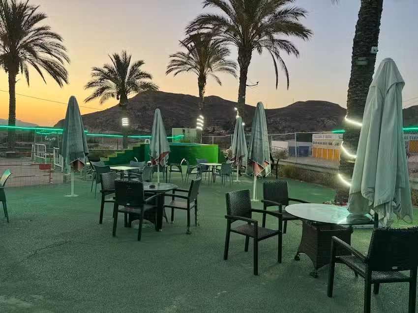 HOSTELERIA PETRER 2040