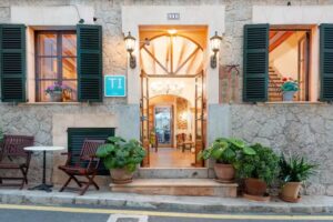 Hotel D&acute;interior Ca Mado Paula