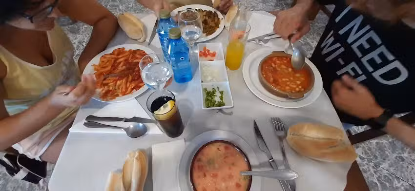 HOTEL JARILLA, S.A.L.