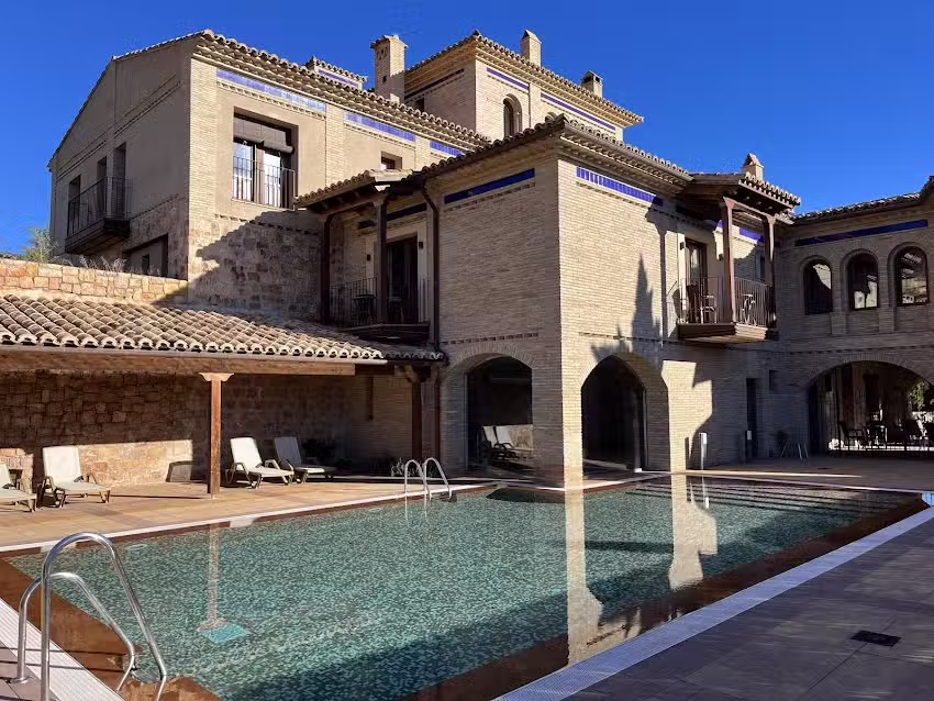 Hotel Villa de Alqu&eacute;zar