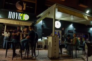 Hoyo10 Cafe Bar Copas