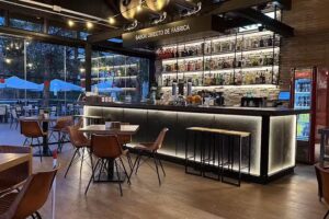 Icon Barcelona Restaurant & Lounge