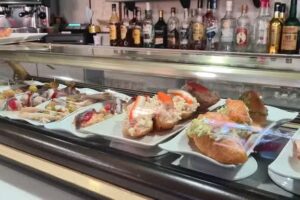 IVETTE BAR AND COFFEE