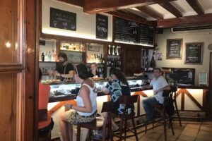 IZARRA TABERNA VASCA