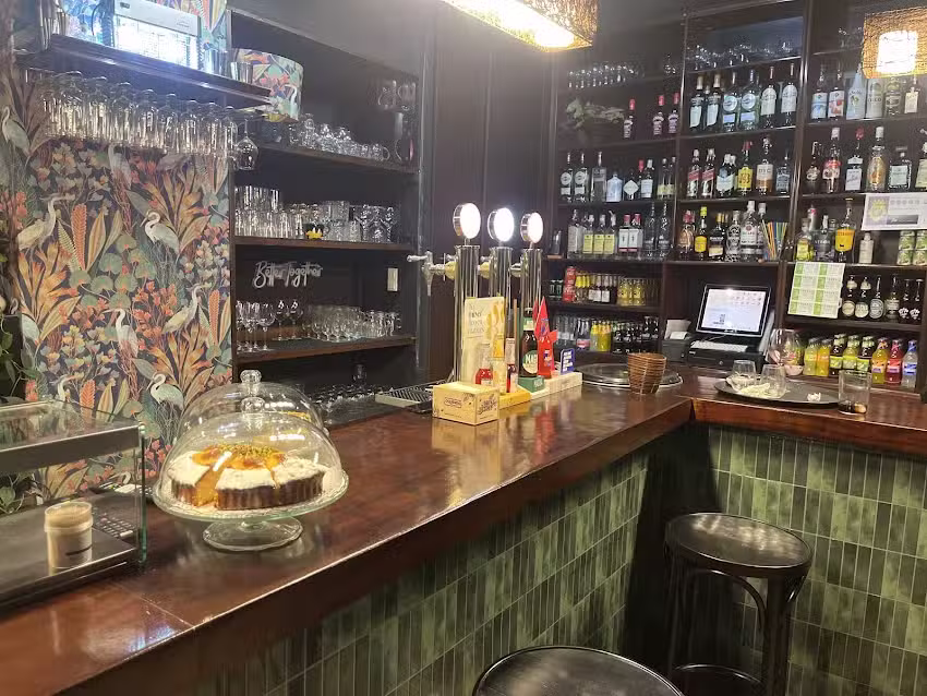 Jabal&iacute; Brunch Cafeter&iacute;a Restaurant