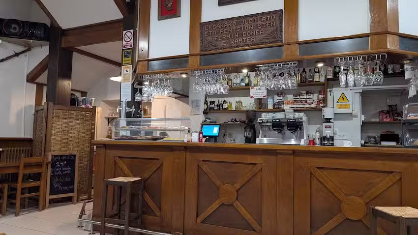 JUBILATUEN OSTATUA SAN FERMIN