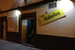 KABOLOS PUB