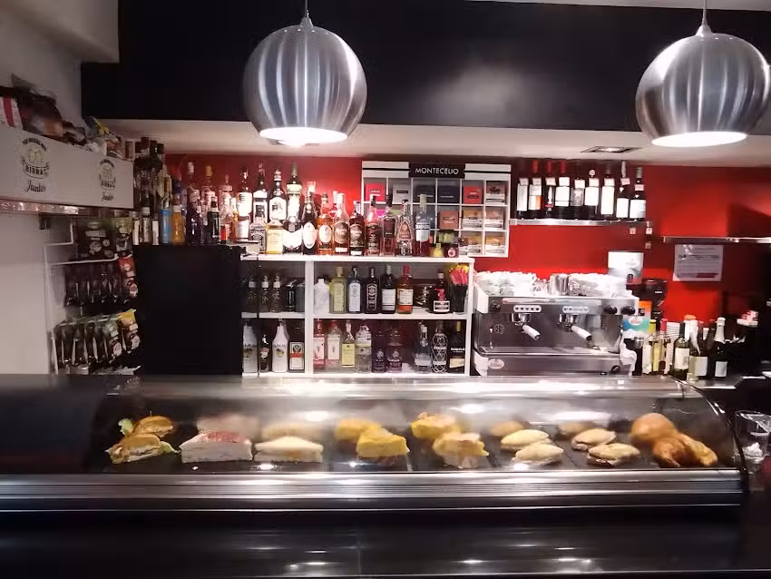 Kaf&eacute; True Colours