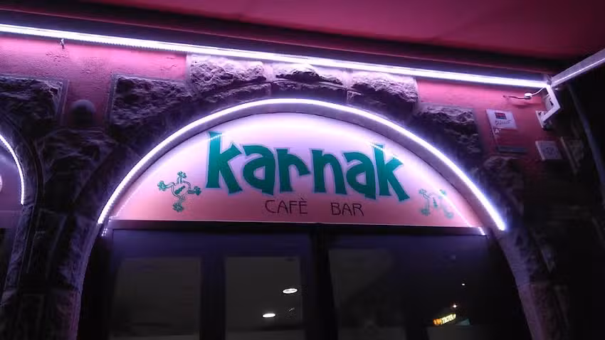Karnak Caf&eacute;