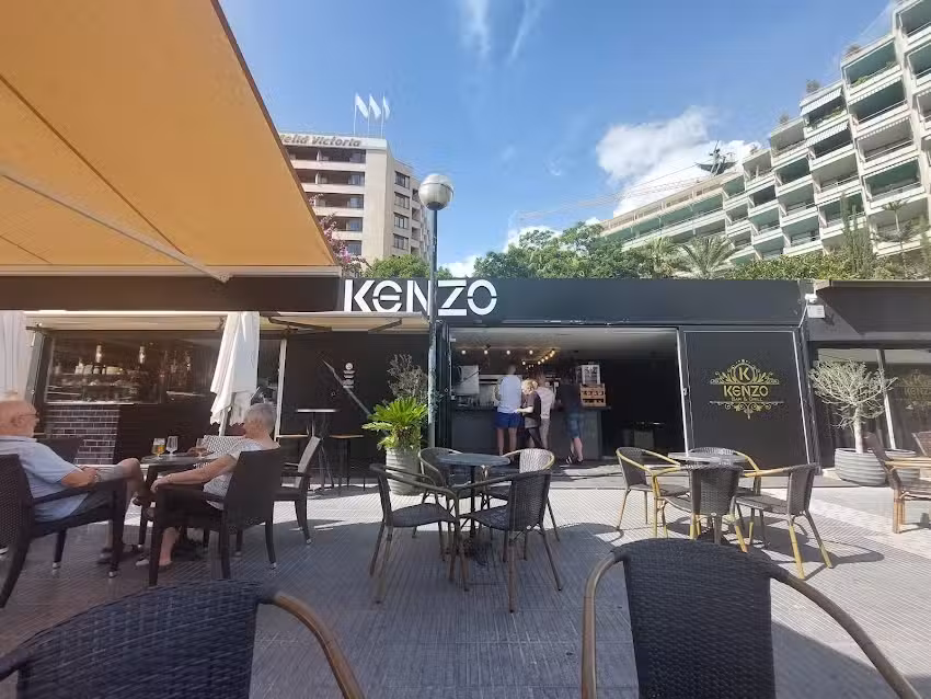 Kenzo Bar & Cafe