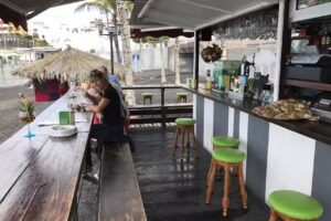 Kiosco Love On The Beach