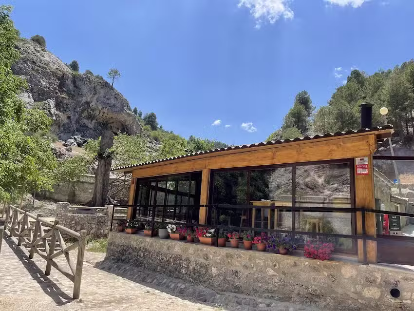 Kiosko Bar Nacimiento del R&iacute;o Segura