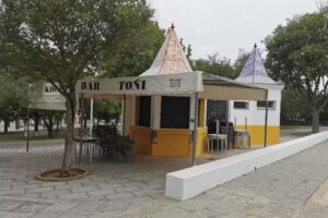 KIOSKO BAR TO&Ntilde;I