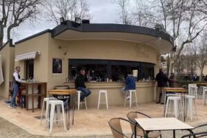 Kiosko El Triunfo Siguenza