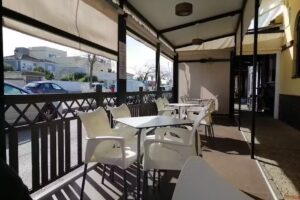 Kira&rsquo;s Tavern&reg; | Beers & Burgers