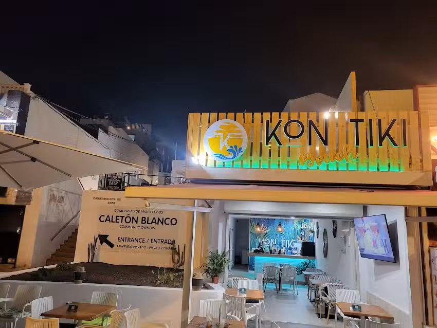 Kon Tiki Beach Bar