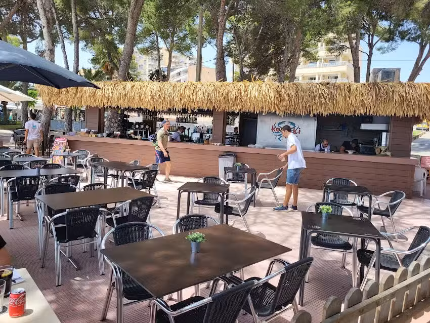 Kon Tiki Beach Bar