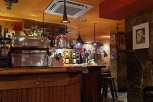 L&rsquo;Ermit&agrave; Caf&eacute; lenguage exchange