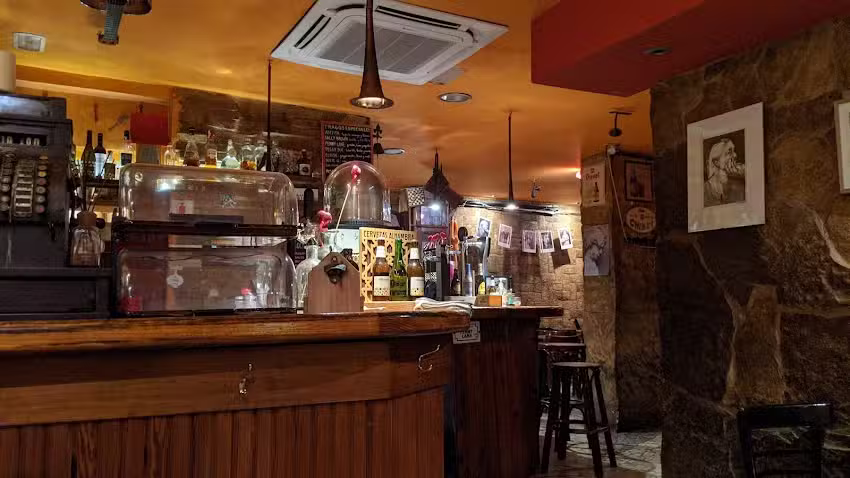 L&rsquo;Ermit&agrave; Caf&eacute; lenguage exchange