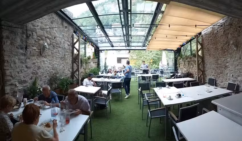 L&rsquo;Snack Els Ca&ccedil;adors