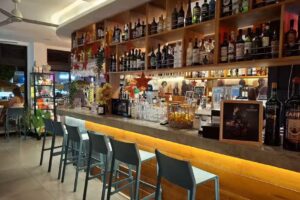 La Barra del Centro Tapas Bar Vermuteria