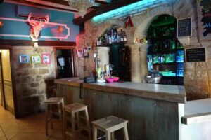 La Beltraneja Pop Club