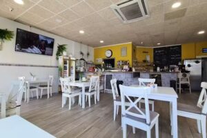 La Bernarda Restaurante y Cafeter&iacute;a en Torrej&oacute;n de Ardoz