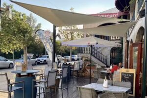 La Bicicleta Sports Bar