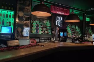 La Bodeguita de Enmedio