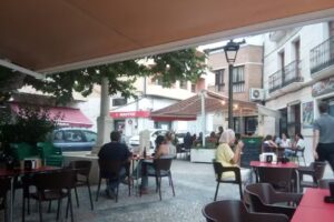 La Bomba Cafe & Tapas