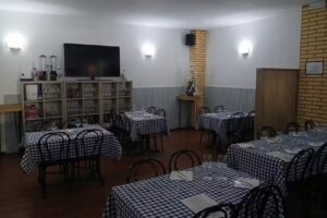 La Bona Teca Montorn&eacute;s