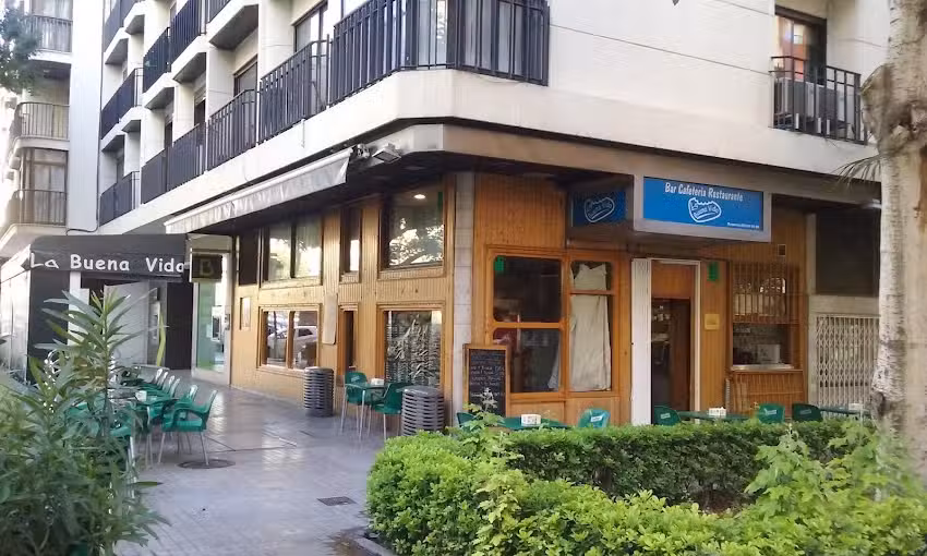 LA BUENA VIDA