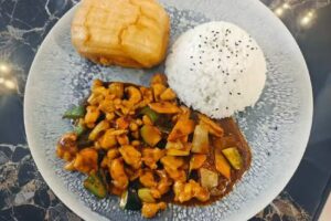 La Cabanya Cafeteria/ Restaurant