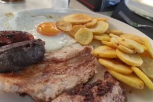 La Cantina de la Vieja Poli