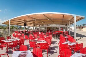 La Cantina – Stable Bar