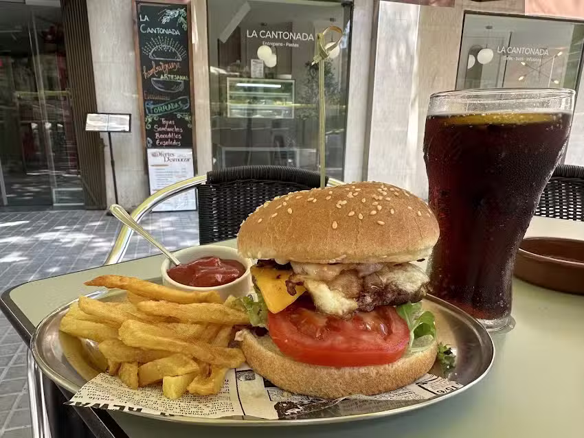La Cantonada
