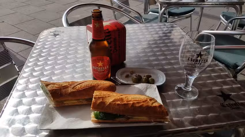 La cantonada de Sant Joan