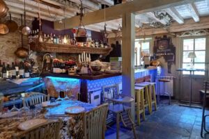 LA CASUCA DE ARTIES &ndash; BAR &ndash; RESTAURANTE &ndash; ARTIES