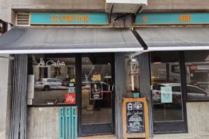 La Cautiva Bar