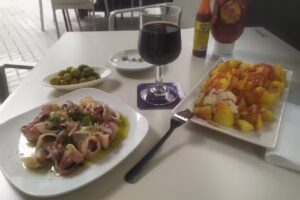 La Cerveceria Cafeteria