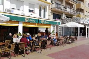 La Chiringa Bar Caf&eacute; Cocktails