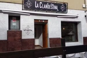 La Clandestina