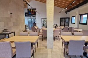 LA CORONA Restaurante &ndash; Area Las Quintanillas