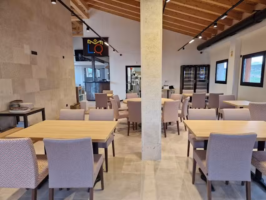 LA CORONA Restaurante &ndash; Area Las Quintanillas