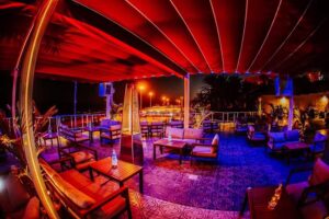 La Costa Cocktail & Bar