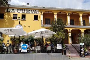 La Cueva de 1900 / Ctra. Bailén-Motril