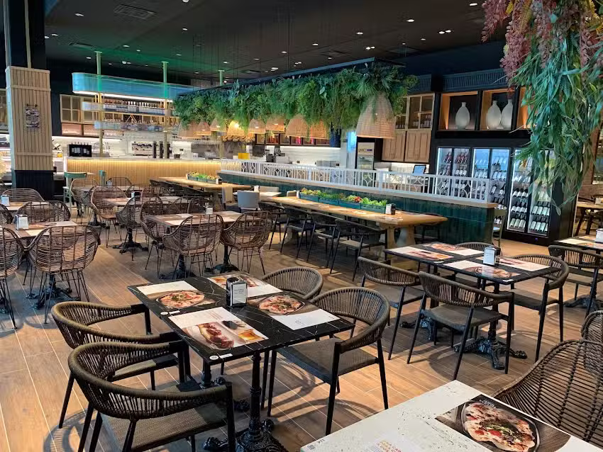 La Cueva de 1900 / Ja&eacute;n Plaza