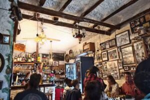 «La Cueva De Mora Luna»