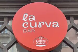 La Curva Bar