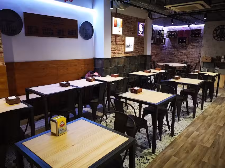 La F&aacute;brica Del Pernil